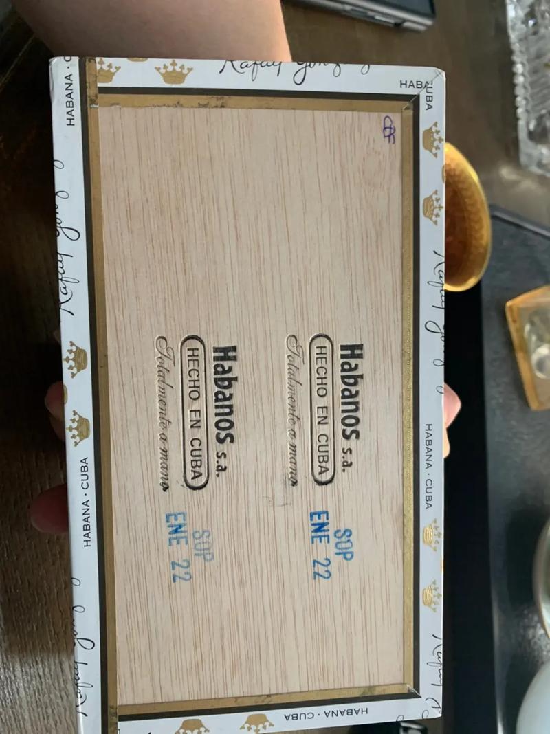 雪茄放松时刻