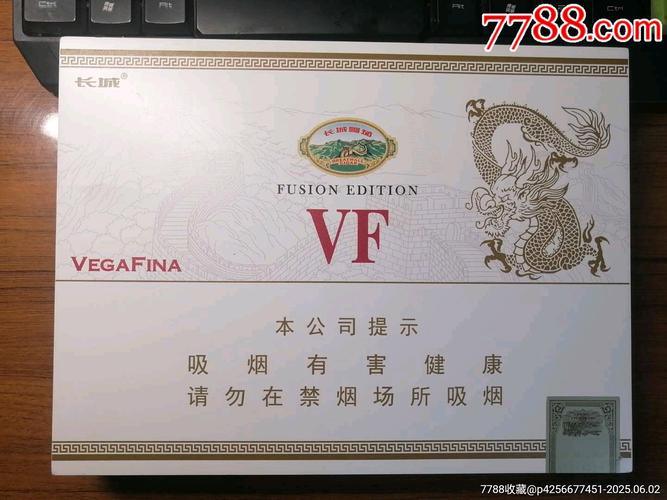 多款雪茄并排放置，展现丰富的烟草选择