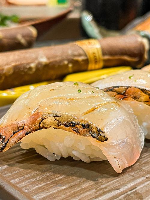 精致的英式雪茄与品鉴工具展示